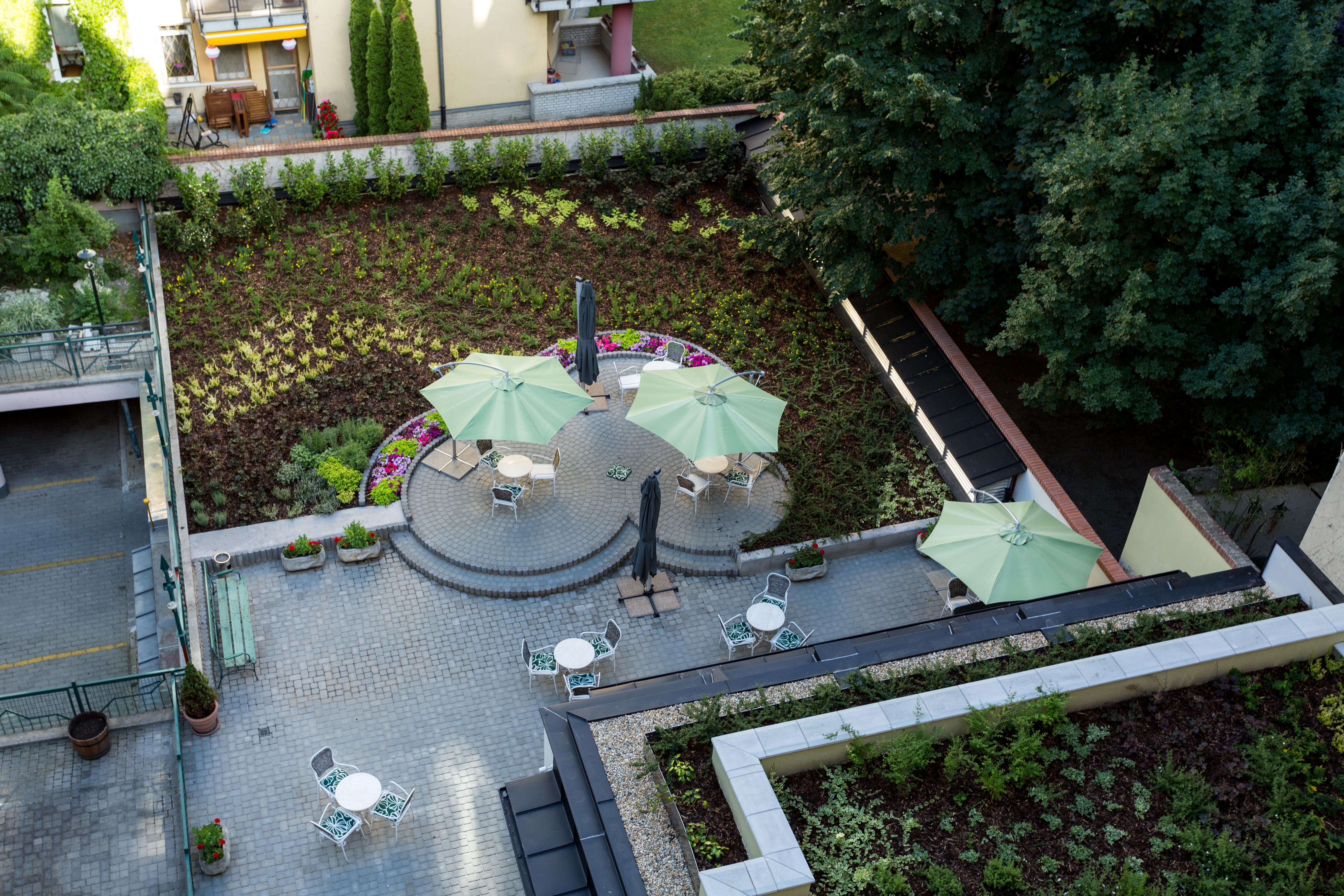 Corvin Hotel Budapest - Sissi-Flügel Exterior foto